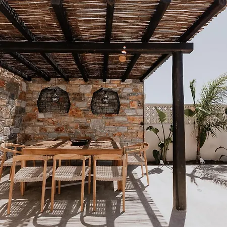 Charming Naxos | 3 Bedrooms | Aladine | Spectacular Sea Views | Private Pool | Naxos Βίλα